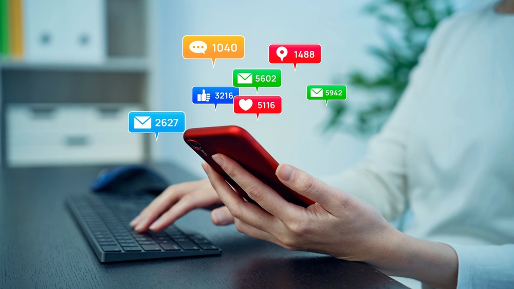 工務店の投稿フォーマット：フィード／リール／ストーリーズの役割分担